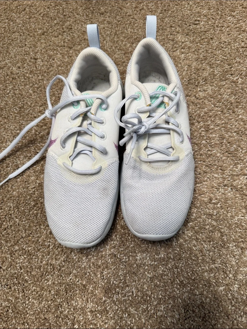 Nike Flex Experience Run 11 Women’s 7.5 White Purple Mint Running Shoes Flawed
